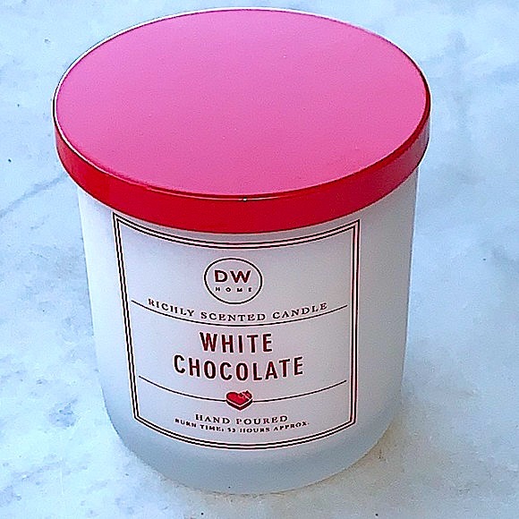 DW HOME CANDLE WHITE CHOCOLATE RICHLY SCENTED 1 WICK 9.3 Oz NEW - Picture 4 of 4